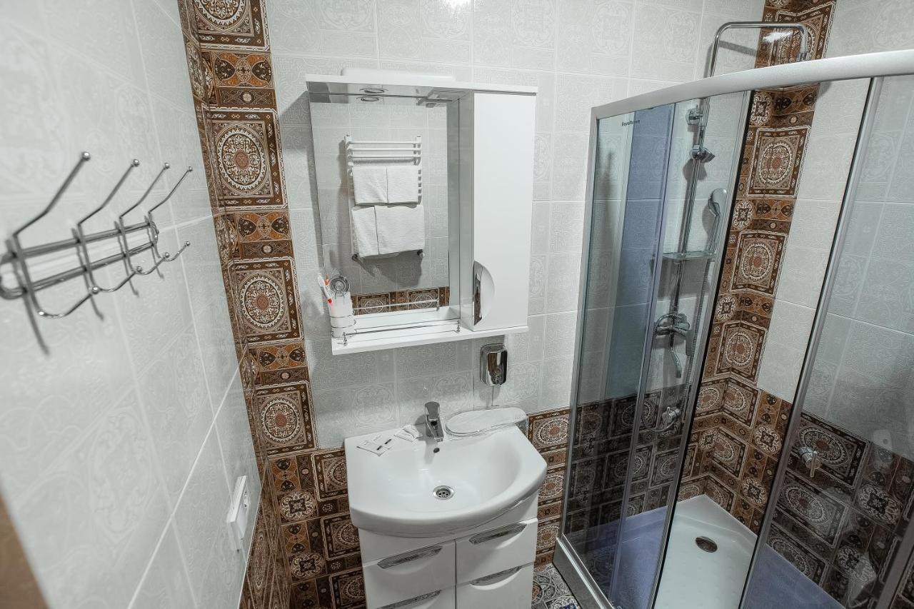 Hotel Золота Гора à Starunya Extérieur photo